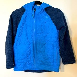 Blue The North Face jacket size 5!
